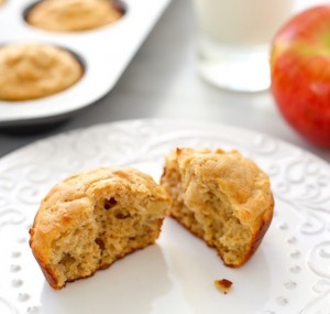 Apple Cinnamon Whole Grain Muffins