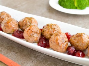 5-Ingredient Turkey Meatballs with Cranberry Sauce