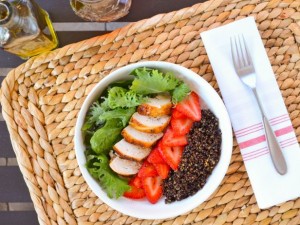 Strawberry quinoa salad